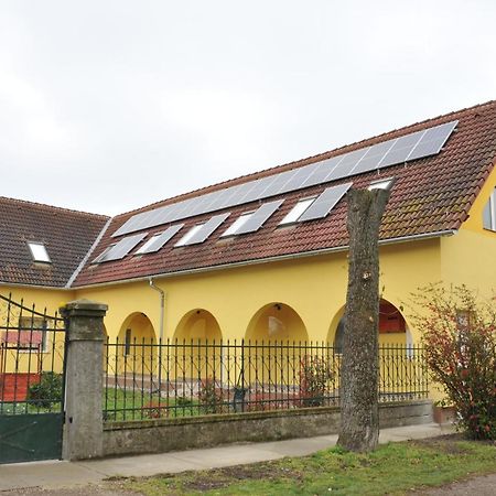 Casa Napsugar Panzio Bed and Breakfast Apostag Eksteriør billede